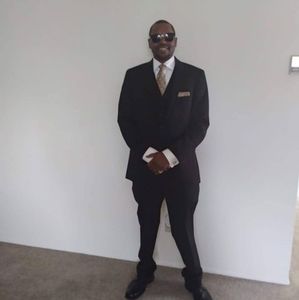 Meet your Posher, Charles